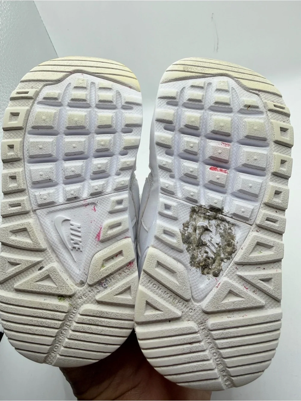 Nike Kids White Low-Top Sneakers